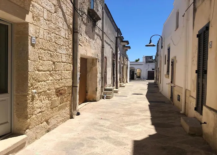 Odegos Monolocali Vico Sant\'Antonio