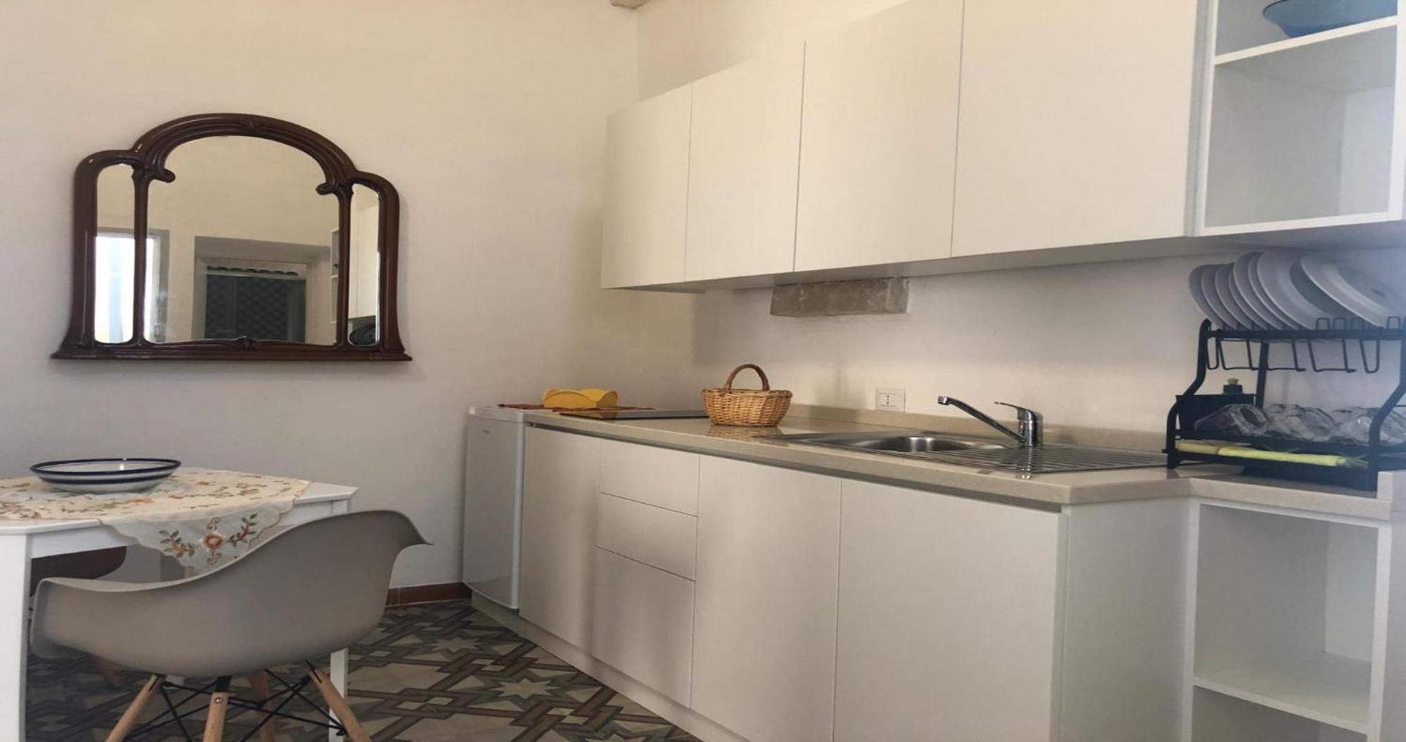 Odegos Monolocali Vico Sant'antonio Holiday home *